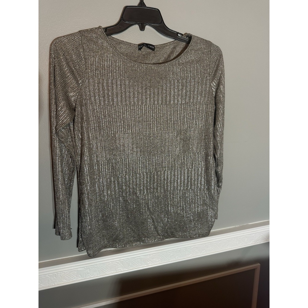 Kim And Cami‎ Size Large Silver Shimmer 3/4 Length Sleeve Shirt